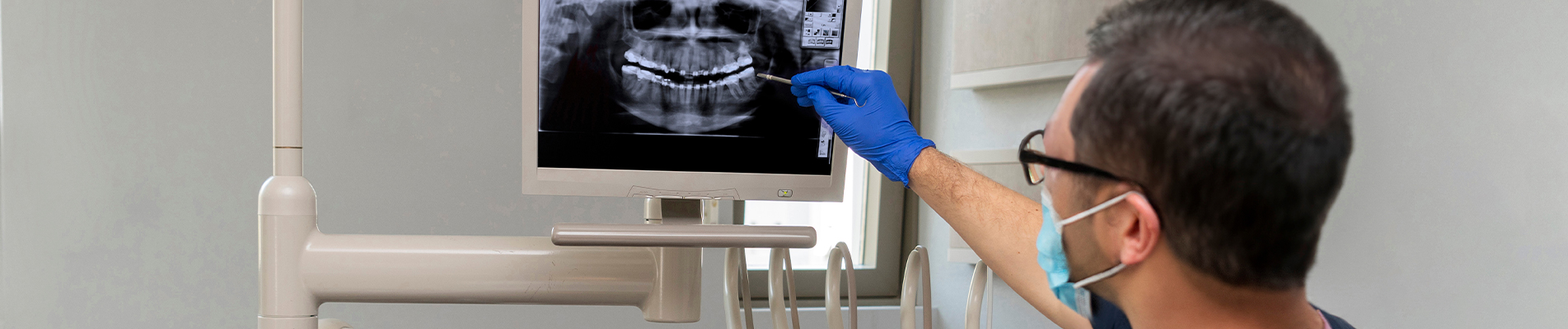 Emergency Dentist Open Weekends in London